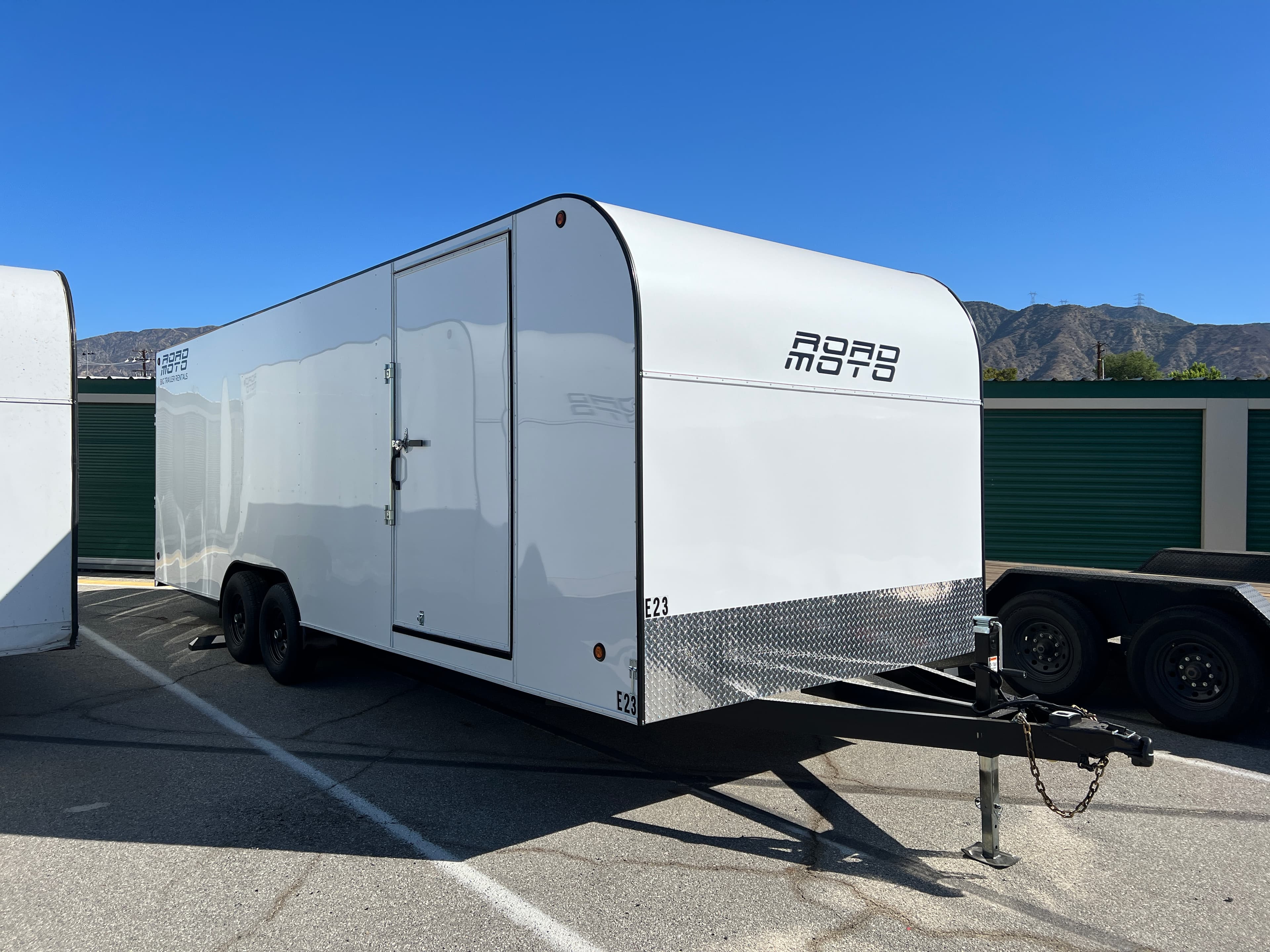 24ft Enclosed Trailer for rent - photo 1 of 3